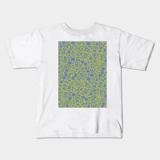 Vintage Botanical Pattern in Lime and Blue Kids T-Shirt